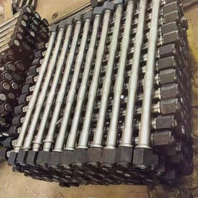 Trwy Bolt for Breaker